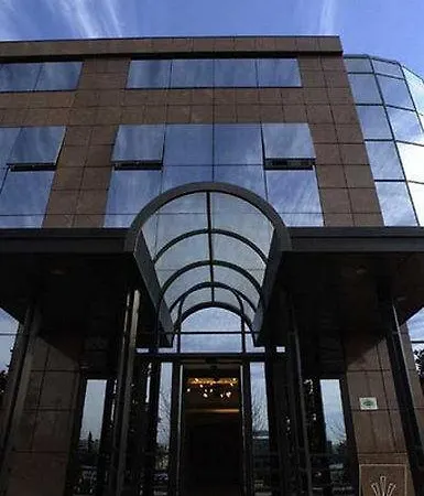 Park Ripaverde 4* 보르고산로렌조